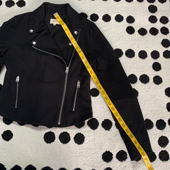 Aritzia Wilfred Montesson Motorcycle Moto Cropped Jacket 2 Black Biker Rocker - Picture 12 of 14